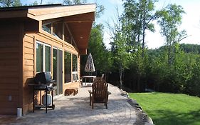 Les Chalets Du Lac Grenier